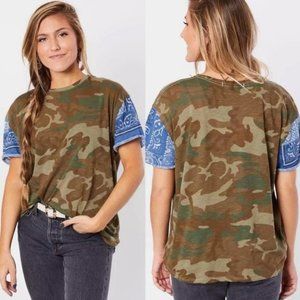 Free People Camouflage Bandana T-Shirt Size Small Camo Tee Short Sleeves Crew S